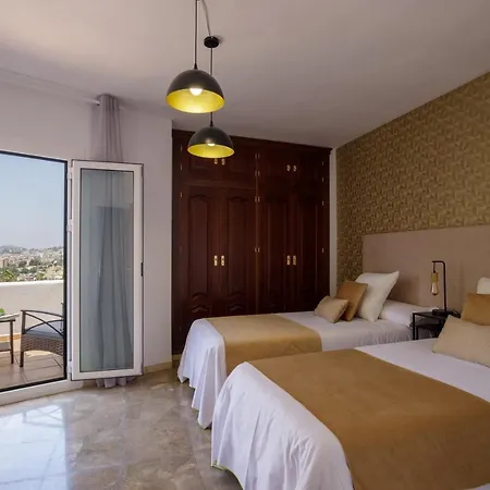 Living4malaga Miraflores 别墅